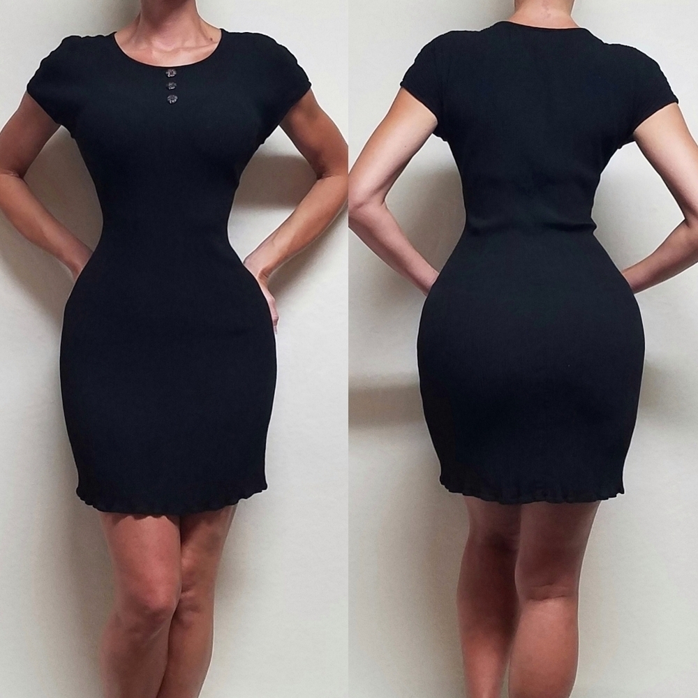 90s Vintage Carol Little Black Stretchy Crinkle Fabric Cap Sleeve Mini Dress 14